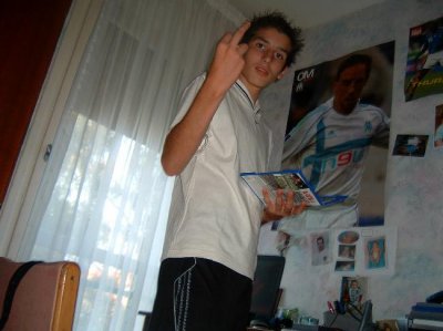 2161146249_small_1[1].jpg